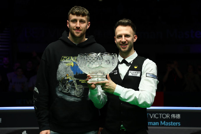 排名：特鲁姆普稳居第一 罗伯逊次席丁俊晖第九