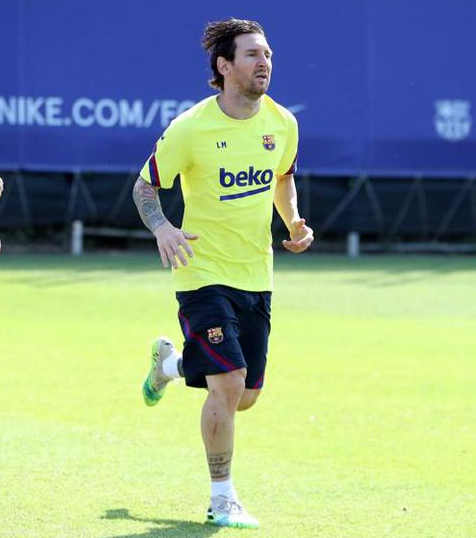 又现疯狂梅吹:梅西是地球最佳 老马荣誉不如他1% 又现疯狂梅吹:梅西是地球最佳 老马荣誉不如他1%