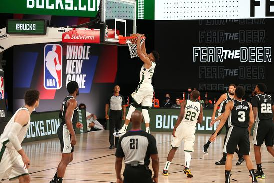 热身赛-字母哥22分 大洛佩兹17分 沃克14分 雄鹿113-92大胜马刺 热身赛-字母哥22分 大洛佩兹17分 沃克14分 雄鹿113-92大胜马刺