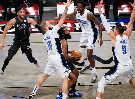 欧文高效27+9哈登20+9+7 篮网129-92擒魔术豪取八连胜 欧文高效27+9哈登20+9+7 篮网129-92擒魔术豪取八连胜