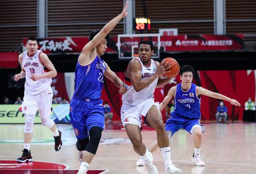 广州双加时147-140逆转天津 摩尔49+6+11祝铭震26+9 广州双加时147-140逆转天津 摩尔49+6+11祝铭震26+9