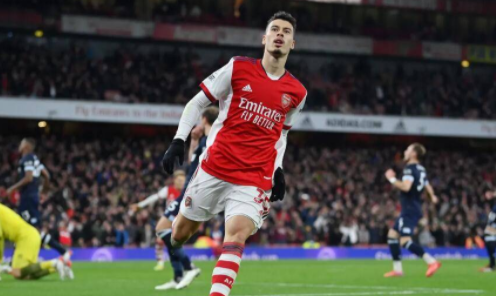 英超-阿森纳2-0西汉姆升至第四 马丁内利破门S罗替补建功 英超-阿森纳2-0西汉姆升至第四 马丁内利破门S罗替补建功