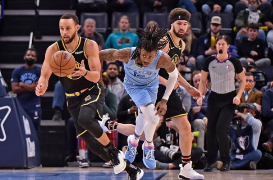 莫兰特29+8库里空砍三双 灰熊116-108击退勇士取10连胜 莫兰特29+8库里空砍三双 灰熊116-108击退勇士取10连胜