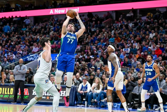 东契奇41+15库兹马罚球制胜 比尔22分奇才127-126险胜独行侠 东契奇41+15库兹马罚球制胜 比尔22分奇才127-126险胜独行侠