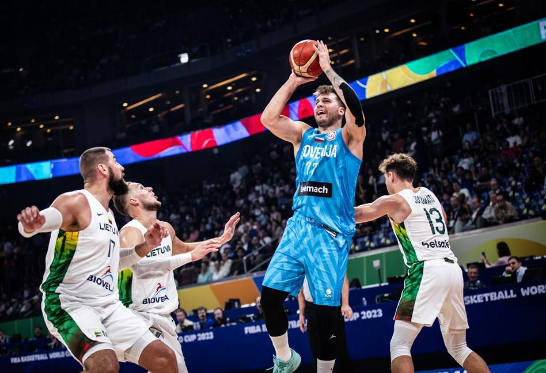 东契奇空砍29+6 瓦兰24+12 立陶宛100-84战胜斯洛文尼亚 东契奇空砍29+6 瓦兰24+12 立陶宛100-84战胜斯洛文尼亚