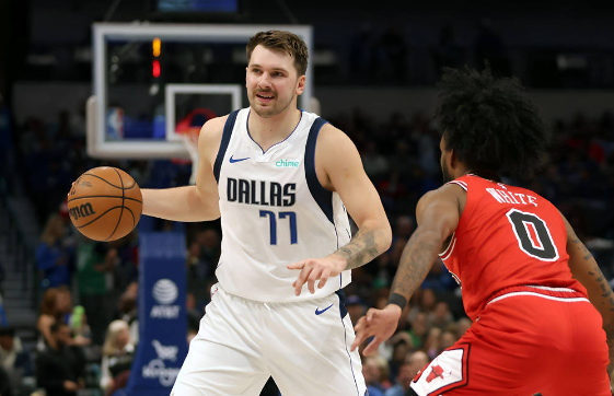 东契奇18+10武切维奇双二十 格威25分独行侠114-105击退公牛 东契奇18+10武切维奇双二十 格威25分独行侠114-105击退公牛