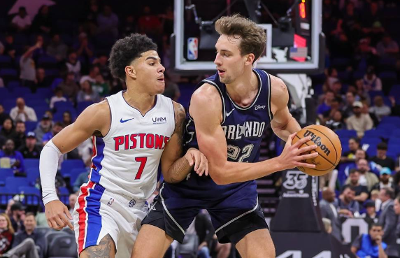 班凯罗24分 小瓦格纳27分 魔术123-91送活塞19连败 班凯罗24分 小瓦格纳27分 魔术123-91送活塞19连败