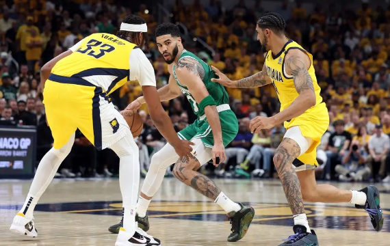 拿下赛点！绿军18分逆转步行者 塔图姆36+10+8 步行者4人空砍20+