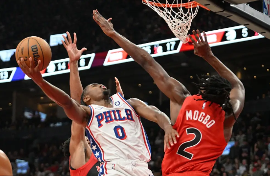 巴恩斯27分 乌布雷28分 恩比德缺战 76人不敌猛龙遭连败