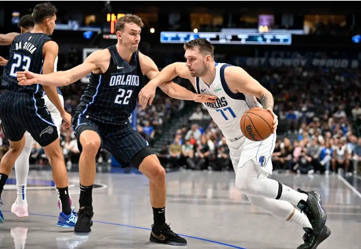 东契奇32+9+7 欧文28分钟17分 班凯罗缺阵 独行侠送魔术3连败