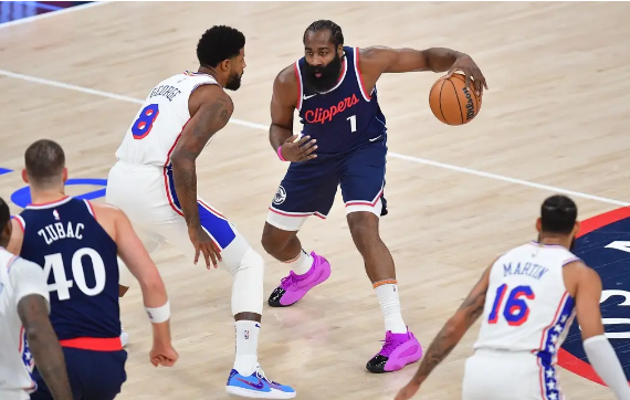 乔治首战旧主18+7 鲍威尔26+6 哈登18+6 快船轻取76人