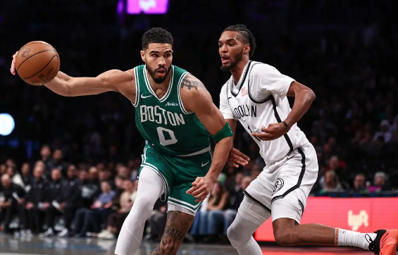 塔图姆36+8+10 布朗24+12 扎伊尔-威廉姆斯23分 绿军大胜篮网