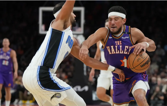 小瓦格纳32+5+8 布克三分球7中1 魔术轻取太阳迎6连胜