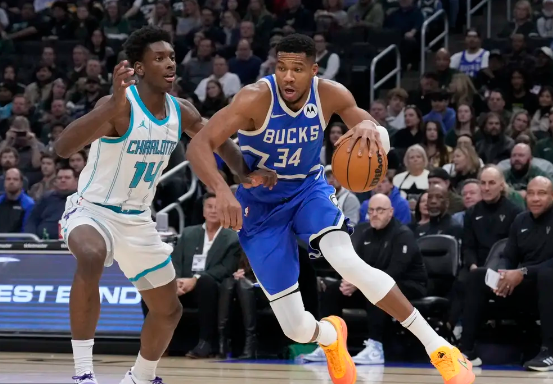 字表合砍63分 鲍尔生涯新高50+10 雄鹿击败黄蜂取4连胜