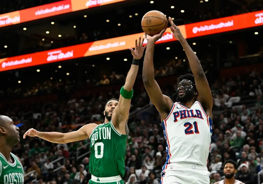 马克西33+12 塔图姆32+15 两队各三人20+ 76人送绿军首次连败