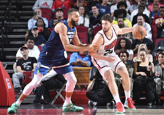 华子三分准绝杀 申京38+12 森林狼最后三分钟15-2逆转火箭