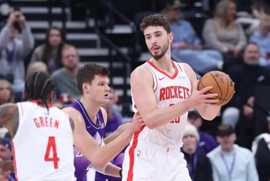 小乔治30分 申京27+12+7 火箭末节崩盘惨遭爵士逆转