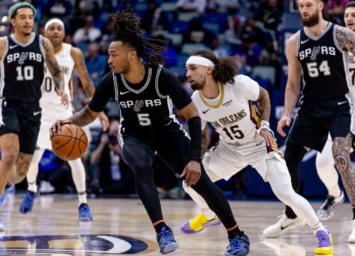 墨菲24分 锡安18+6 福克斯21中6 保罗两双 鹈鹕3天内两胜马刺