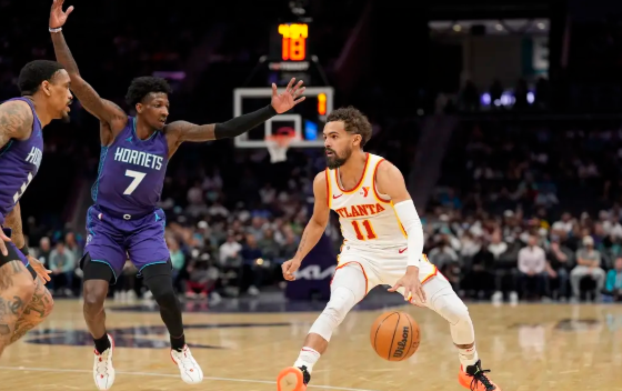 吹杨31+8丹尼尔斯22分 老鹰多点开花134-102大胜黄蜂