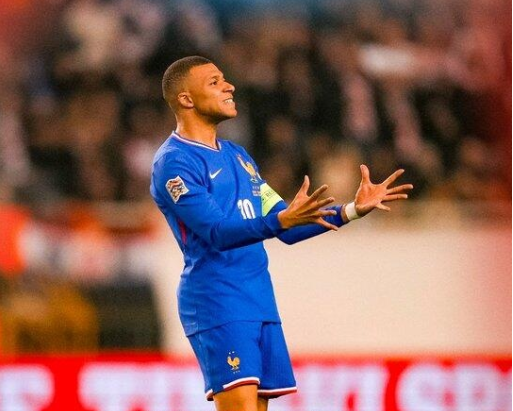 欧国联-法国客场0-2克罗地亚，佩里西奇传射，迈尼昂扑点