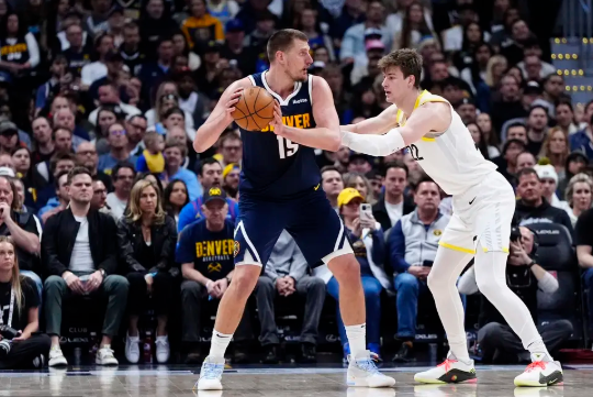 约基奇三节27+14+6 威少17+7+双里程碑 掘金36分大胜四杀爵士