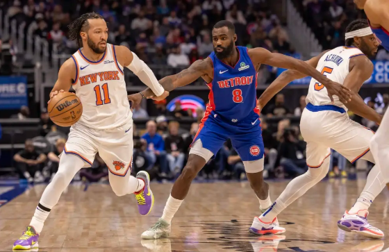 康宁汉姆36+8 杜伦18+13 唐斯25+10 活塞力克尼克斯